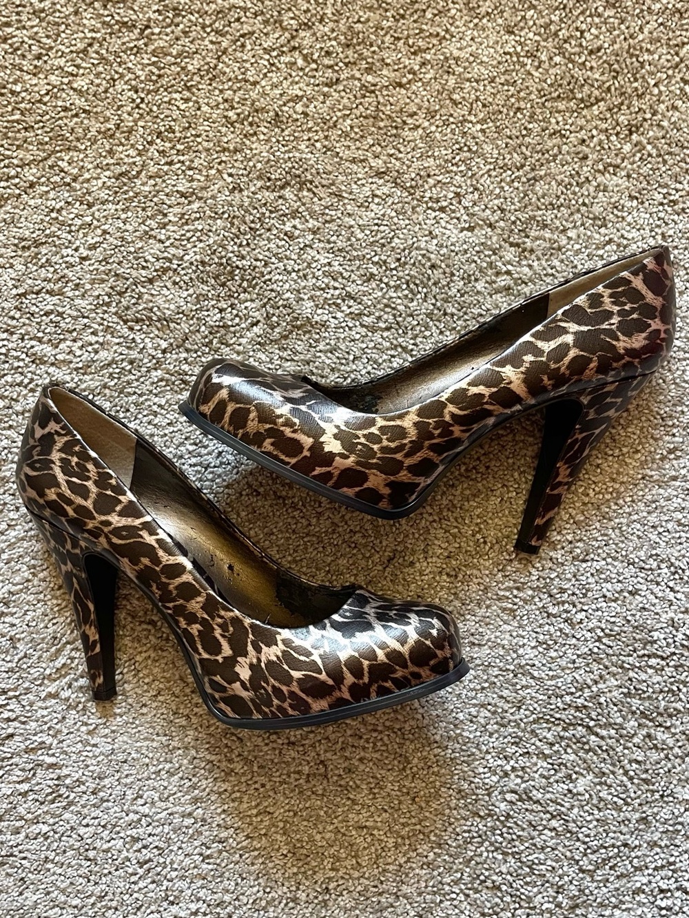 Vintage Nine West Leopard Print High Heels Size 9-9.5